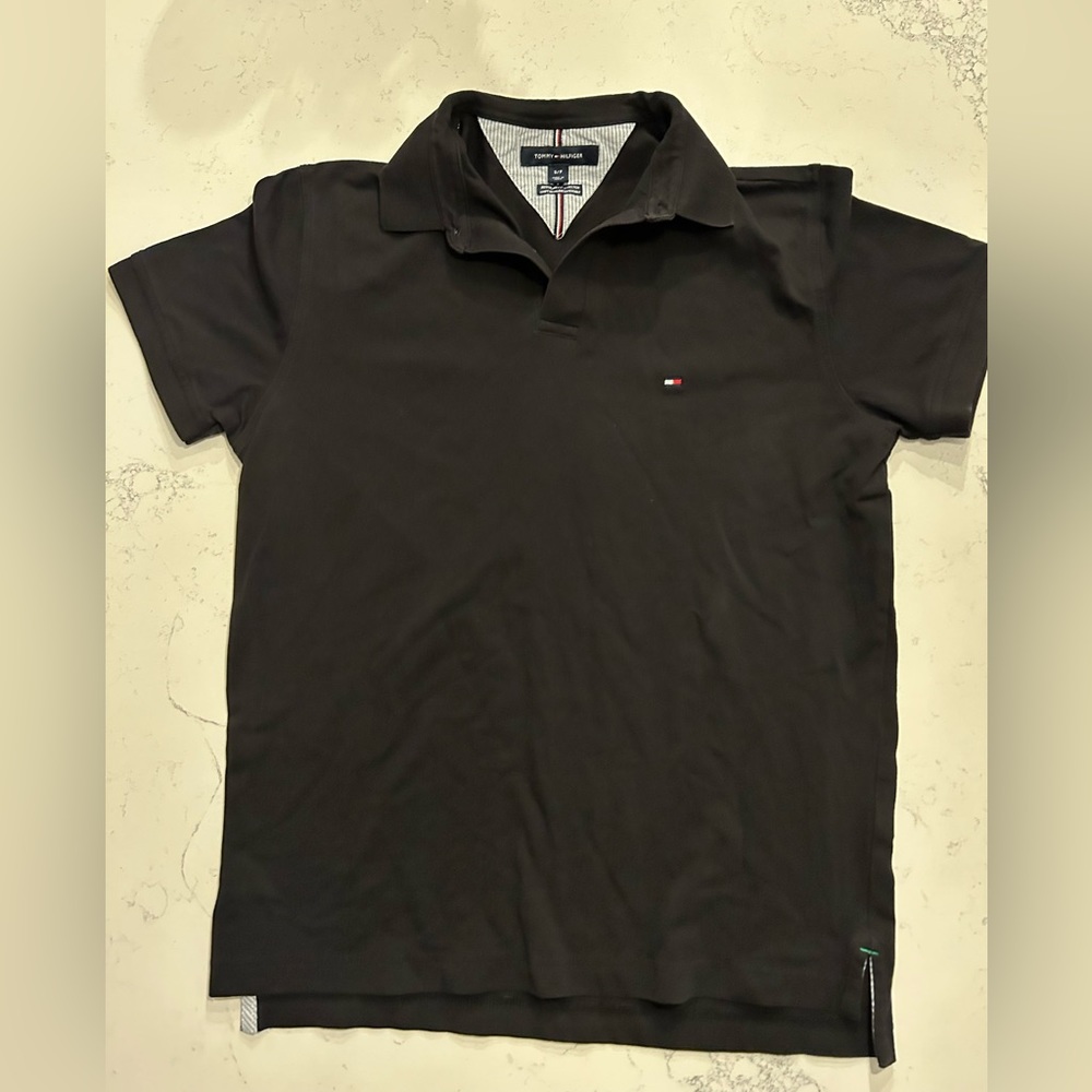 Tommy Hilfiger collar shirt